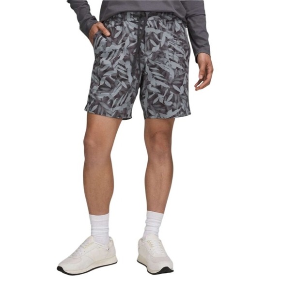 LULULEMON Men's Lululemon Bowline Short 8" *Stretch Ripstop, Grey Multi, Size S - Picture 2 of 13